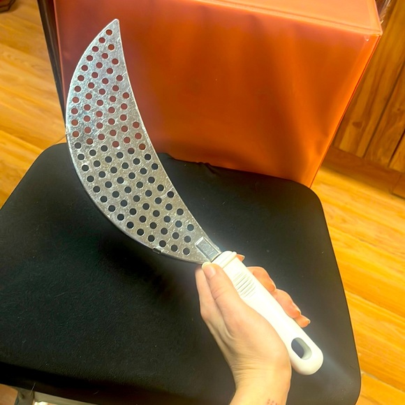 Pot Strainer or Cosplay Weapon Idea - Picture 1 of 7